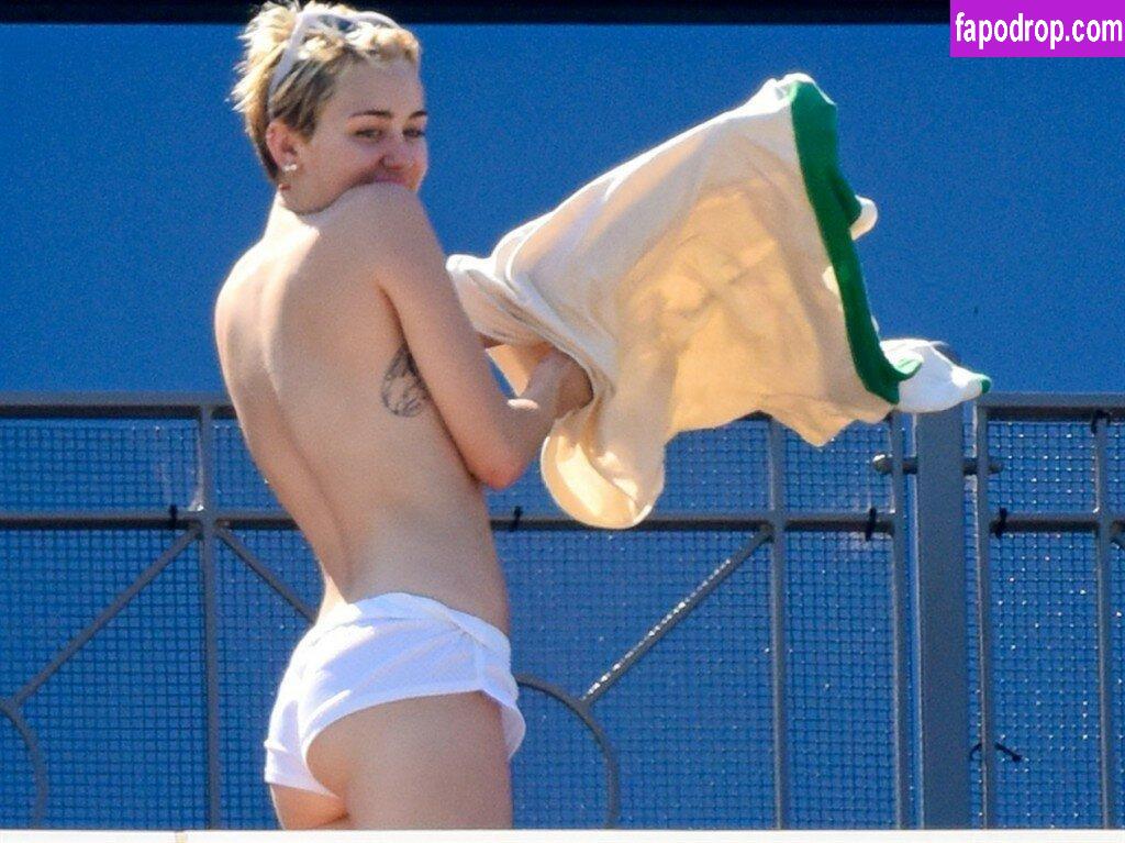 Miley Cyrus / MileyCyrus leak of nude photo #1877 from OnlyFans or Patreon