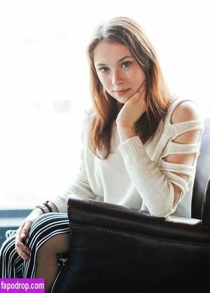 Mina Sundwall photo #0043