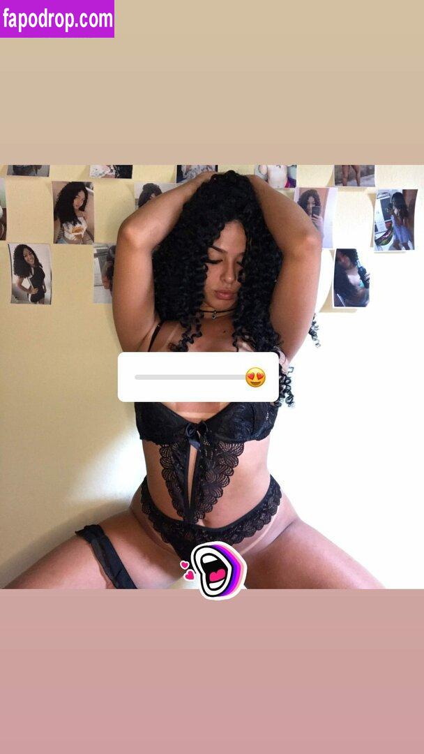 Mirian Gabriela / emiriangabriela / eymirian leak of nude photo #0062 from OnlyFans or Patreon