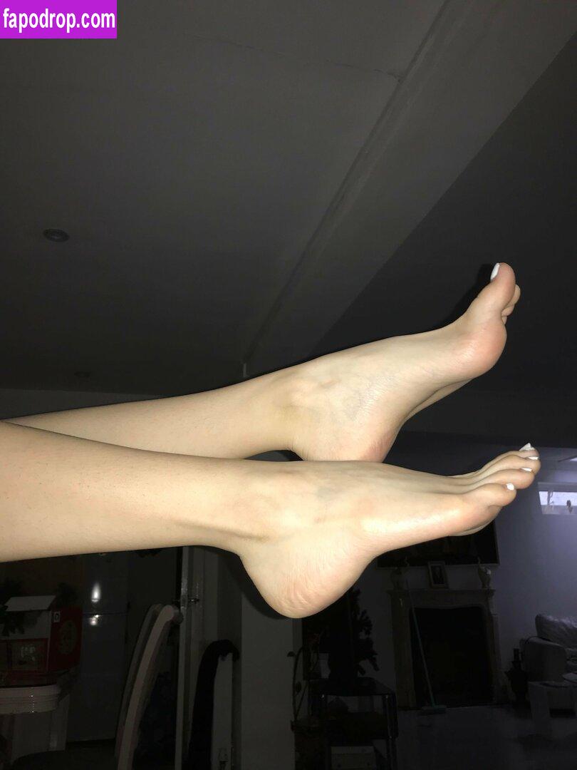 missfeetpics.14 / missfxxtpics leak of nude photo #0028 from OnlyFans or Patreon