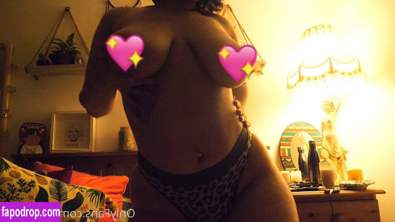 misslilbee / misslili21 leak of nude photo #0017 from OnlyFans or Patreon
