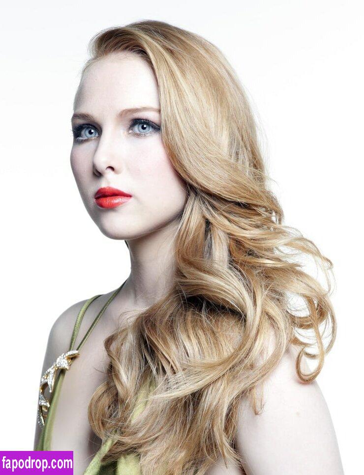 Molly C Quinn / lassmolly / mollycaitlynquinn слитое обнаженное фото #0020 с Онлифанс или Патреон