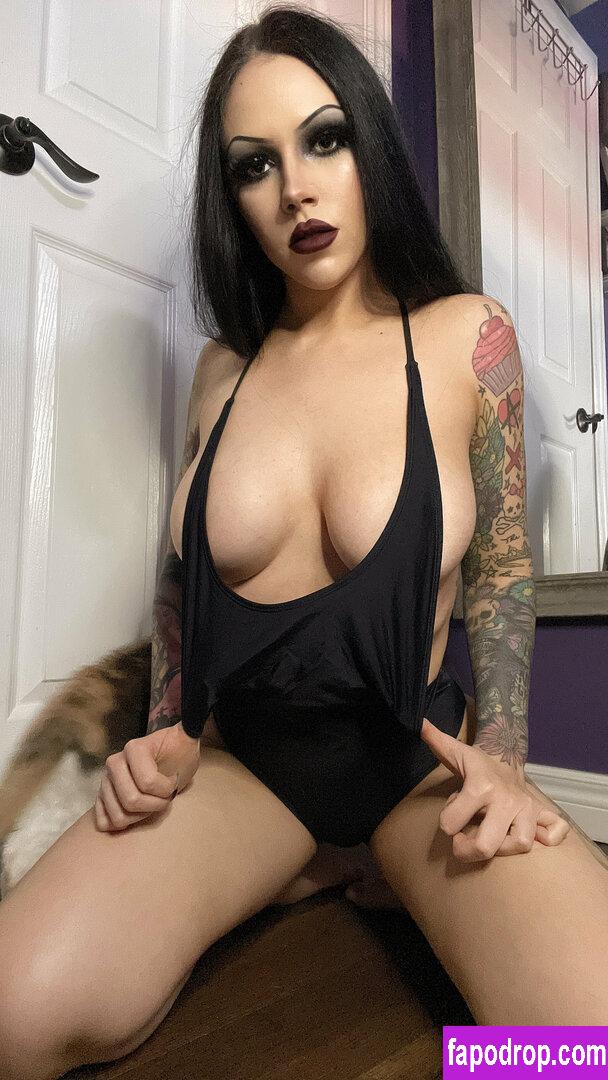 Molly Rennick / molly.rennick / mollyrennick leak of nude photo #0033 from OnlyFans or Patreon