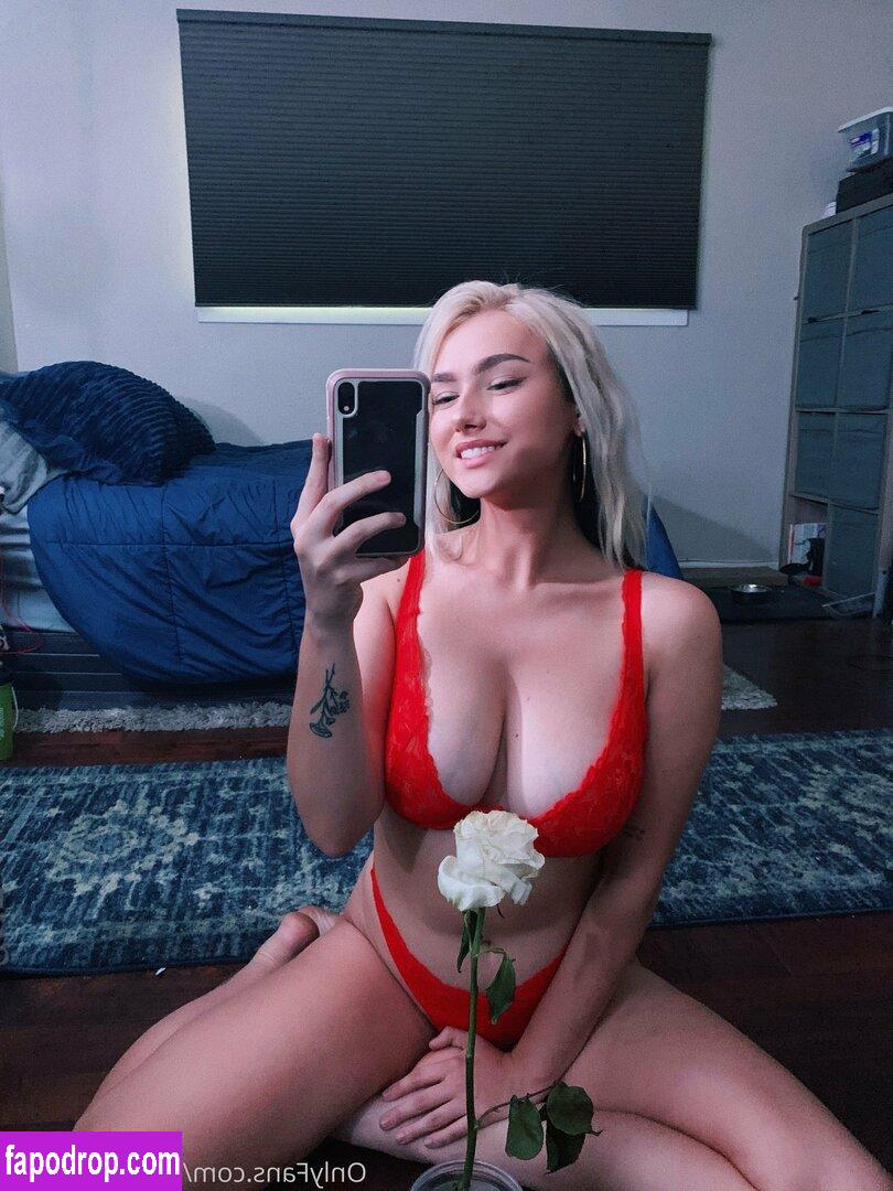 mollyomaliamollyomaliaaa / mollyomalia / mollyomaliaaa leak of nude photo #0007 from OnlyFans or Patreon