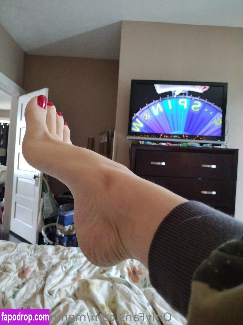 mommyfeetx2 / momdeenx leak of nude photo #0020 from OnlyFans or Patreon