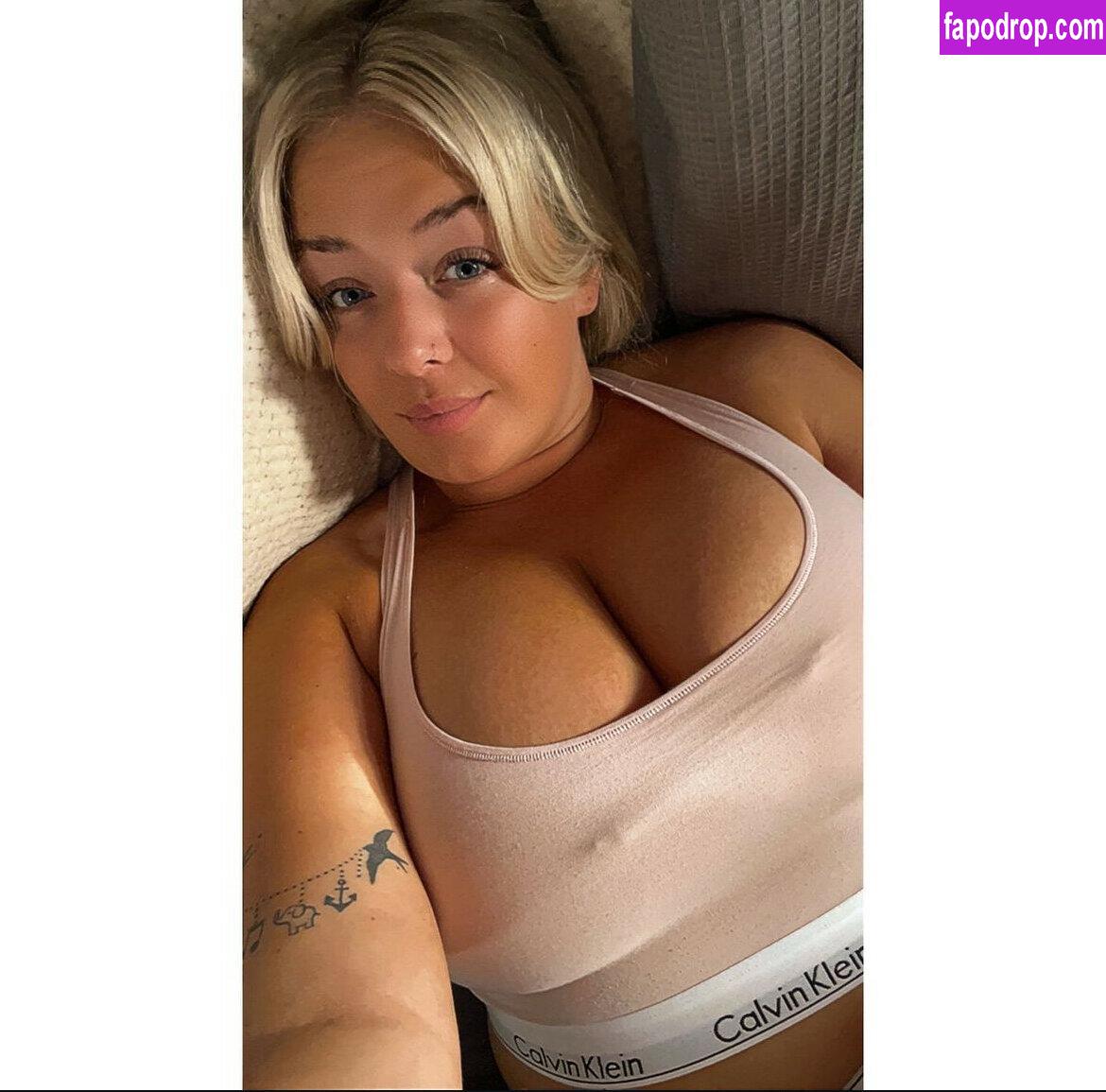 Morganaprilx / peachandmelonsx leak of nude photo #0003 from OnlyFans or Patreon