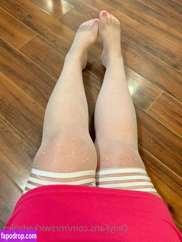 mrswickedsoles / wicked_littlesoles leak of nude photo #0034 from OnlyFans or Patreon