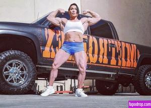 MuscleMilfSusanKay photo #0001