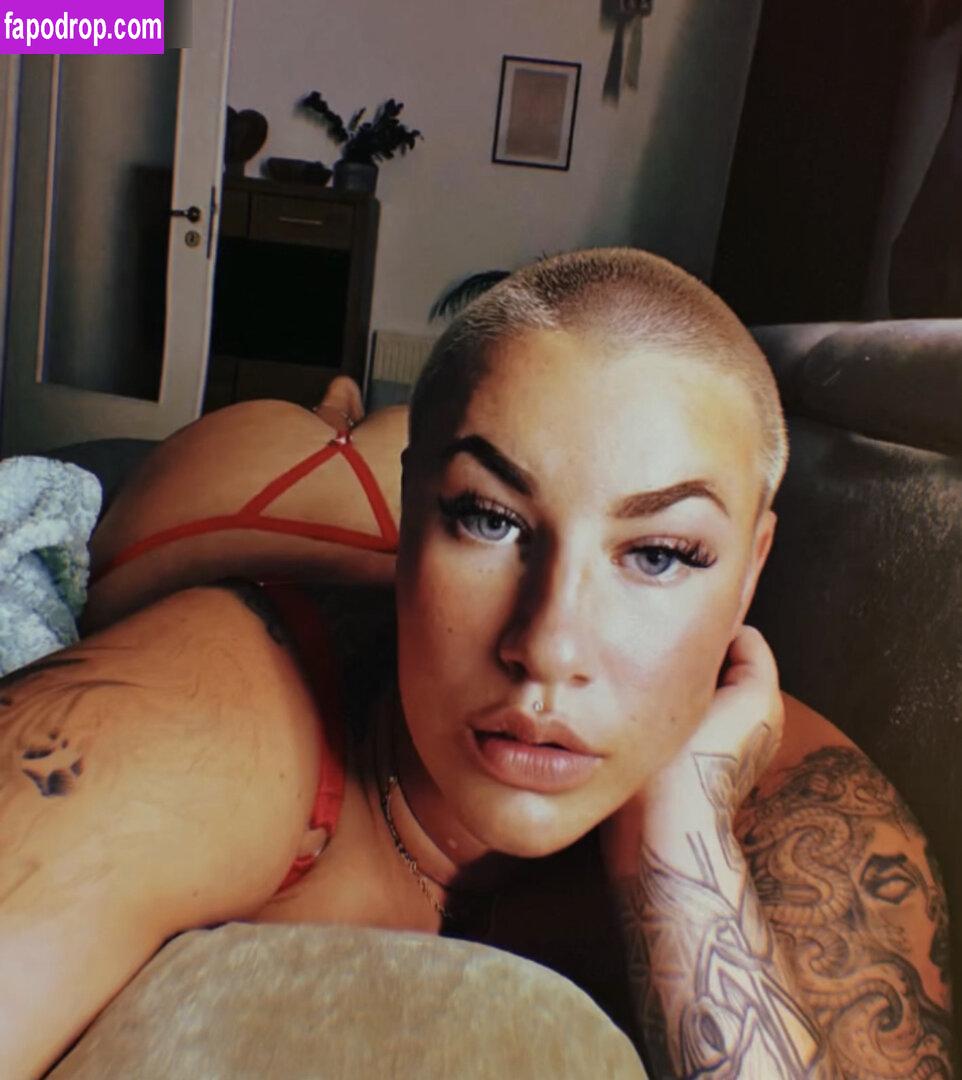 Mutter_teresa / mutter_teresa__ / mutterteresa leak of nude photo #0056 from OnlyFans or Patreon