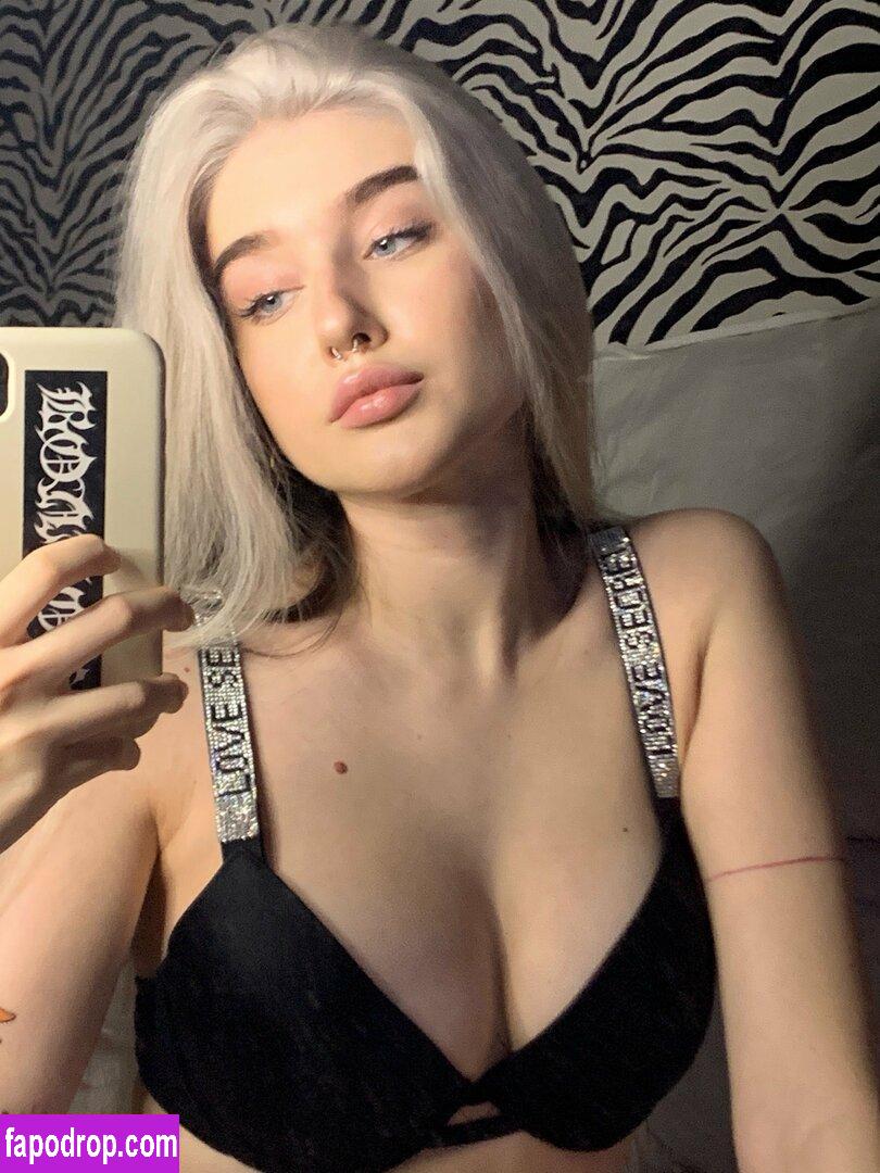 mycourtneyfrost / thecourtress leak of nude photo #0001 from OnlyFans or Patreon