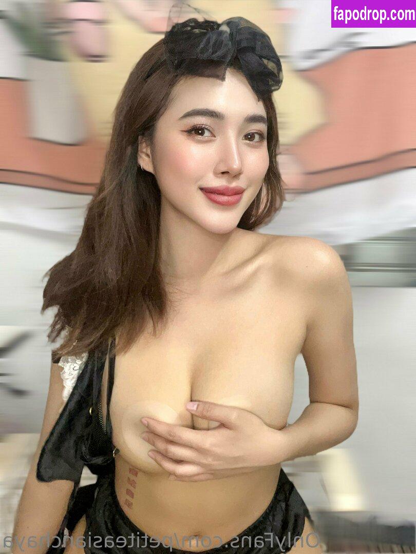 mycuteasiangirlfriend / cute_emoqueen leak of nude photo #0005 from OnlyFans or Patreon