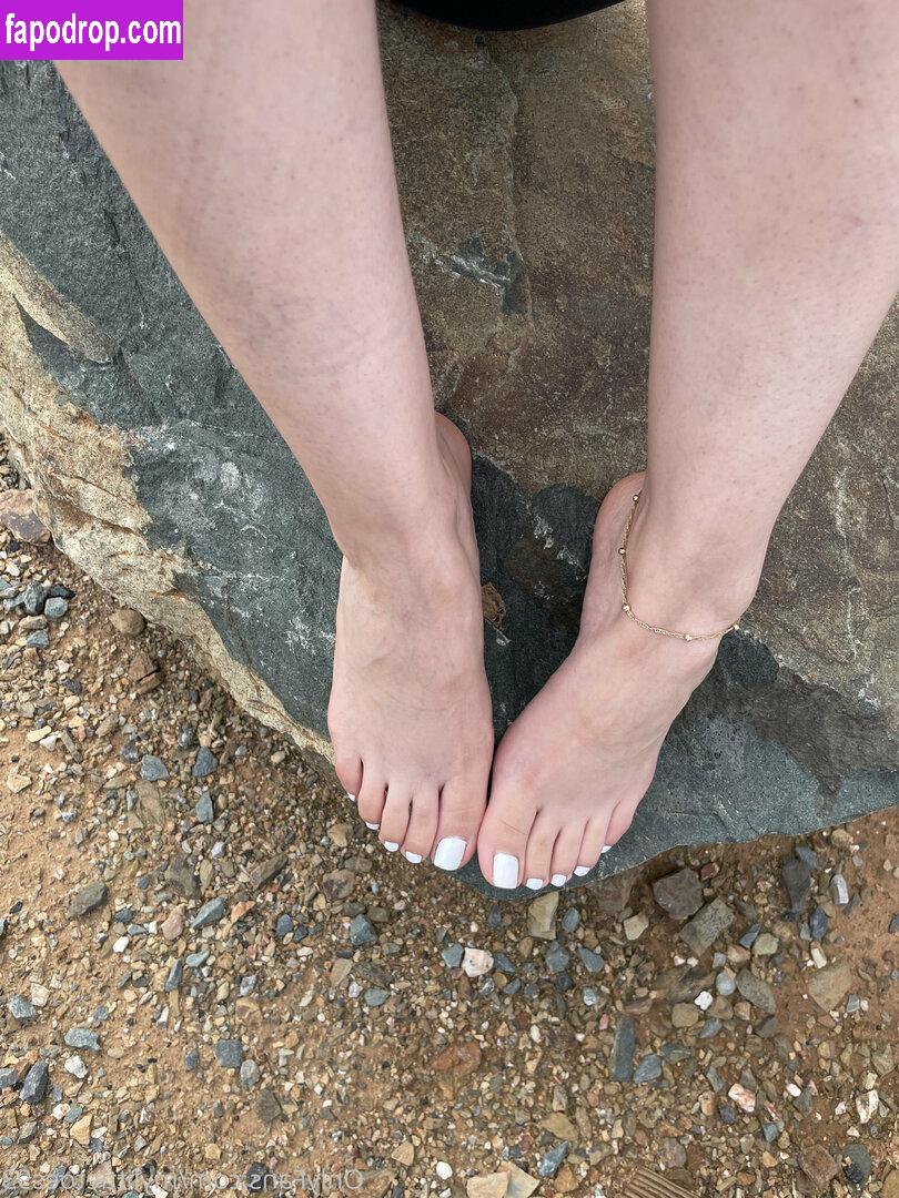 mylittletoes93 / mylittlestinkyphotography leak of nude photo #0006 from OnlyFans or Patreon