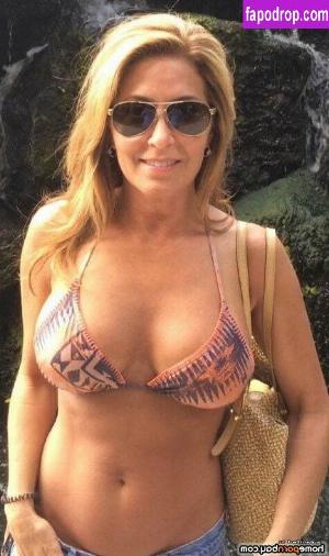 Mystery MILF leak #0018