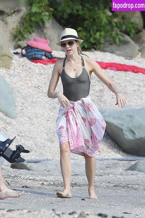 Naomi Watts leak #0093