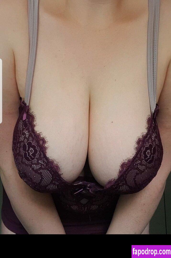 NaughtyHelen22 /  leak of nude photo #0018 from OnlyFans or Patreon