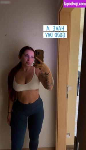 nina.buettner_fit photo #0028