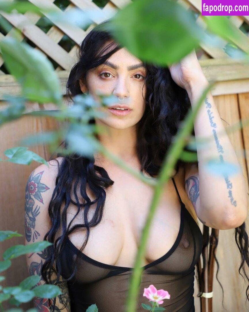 Noellevictoria / vivalavictoria leak of nude photo #0016 from OnlyFans or Patreon