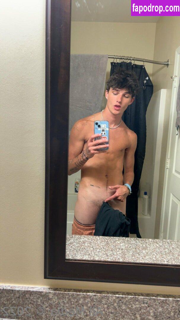 notgavinn / notgavin leak of nude photo #0006 from OnlyFans or Patreon