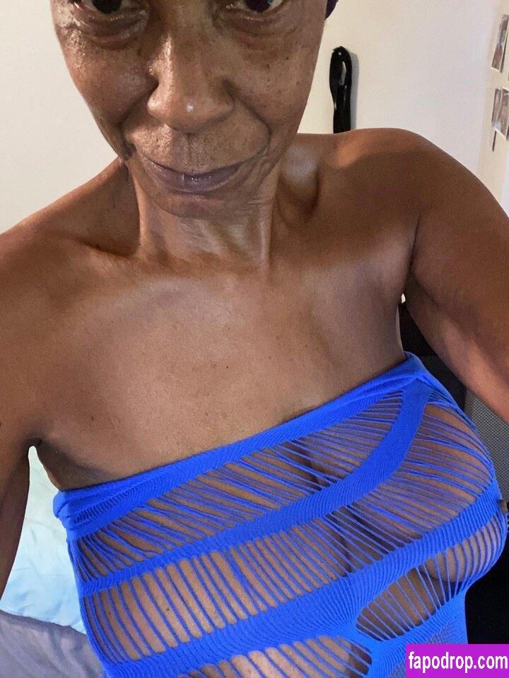 notyourgrandma /  leak of nude photo #0021 from OnlyFans or Patreon