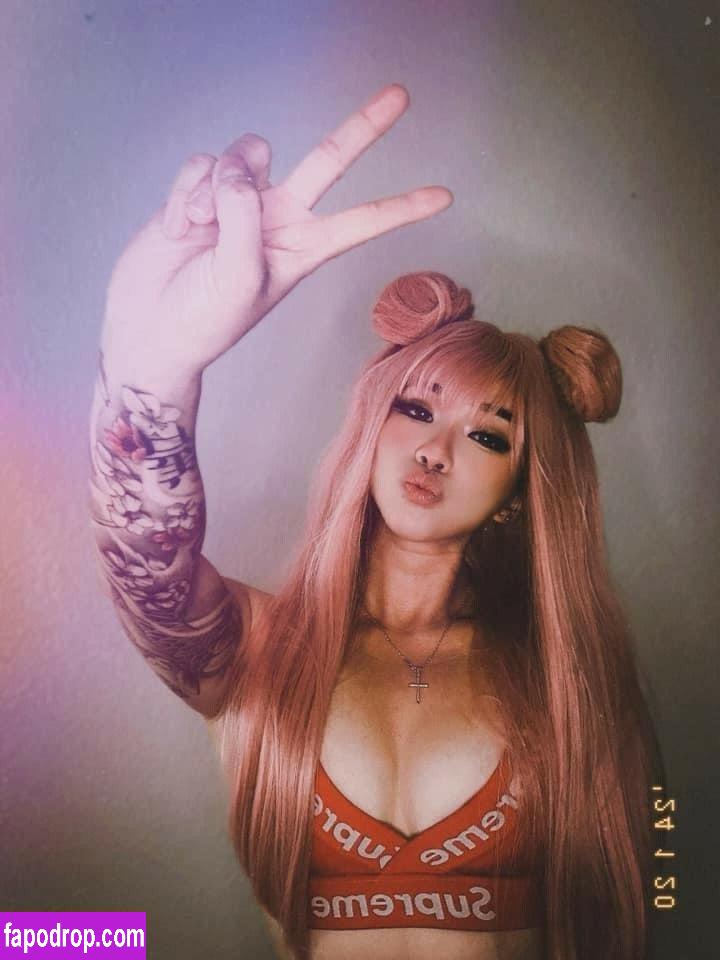Ohshirleyboo / Queen Kitsune / queenkitsune leak of nude photo #0003 from OnlyFans or Patreon