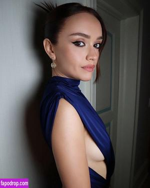 Olivia Cooke leak #0334