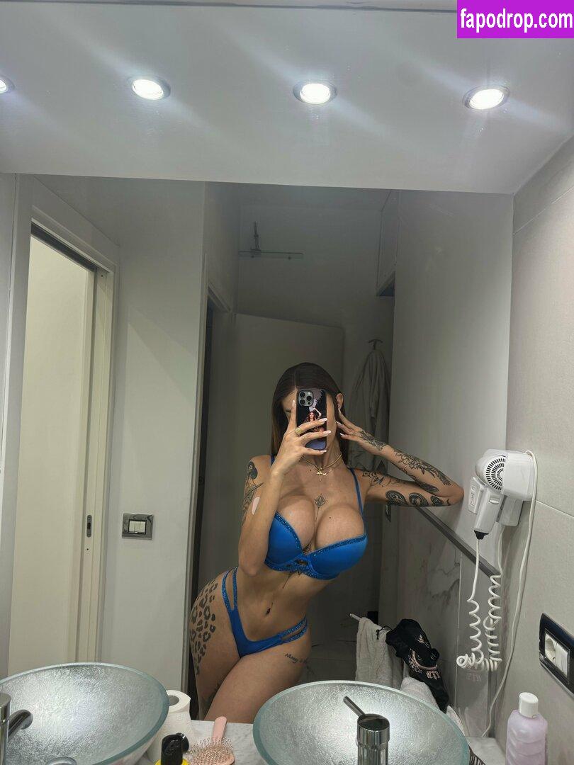 onlysaraluna / the_saraluna leak of nude photo #0073 from OnlyFans or Patreon