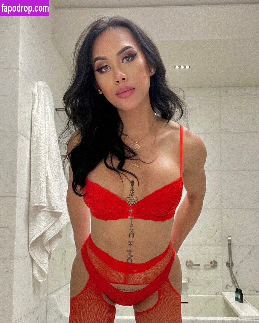 Pariss Ji-yon / celinegoddesss / parissjiyonn leak of nude photo #0005 from OnlyFans or Patreon