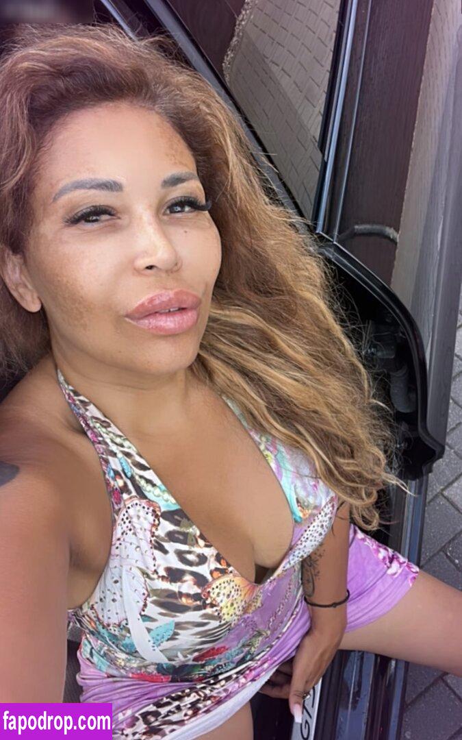 Patricia Blanco / https: / patricia_andthebunnies leak of nude photo #0045 from OnlyFans or Patreon