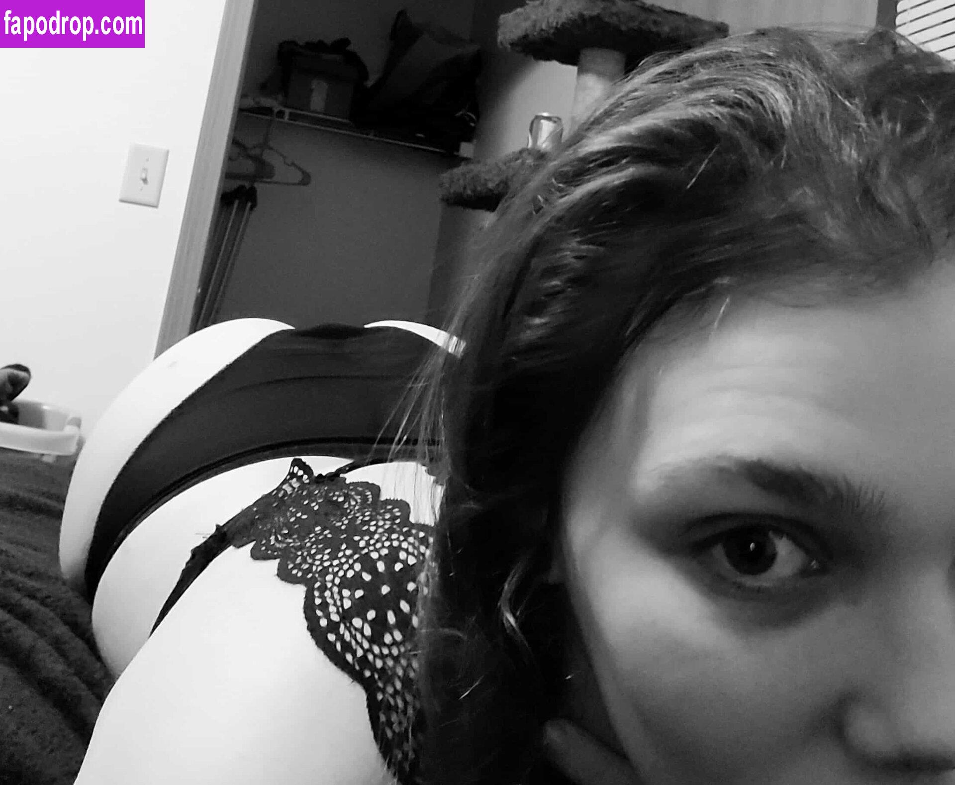 Penguingirl431 / ghostgirl411 / https: leak of nude photo #0007 from OnlyFans or Patreon