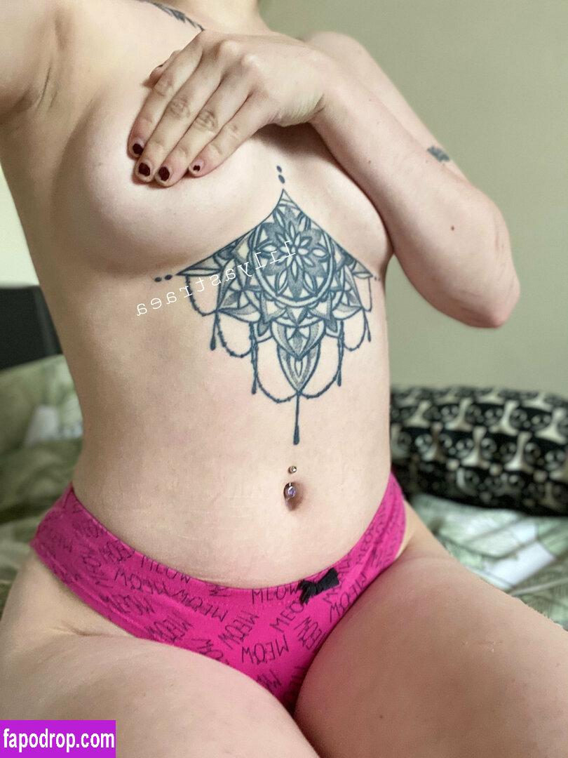 petiteredheadbabyfree / littleredridinginthe_hood leak of nude photo #0034 from OnlyFans or Patreon