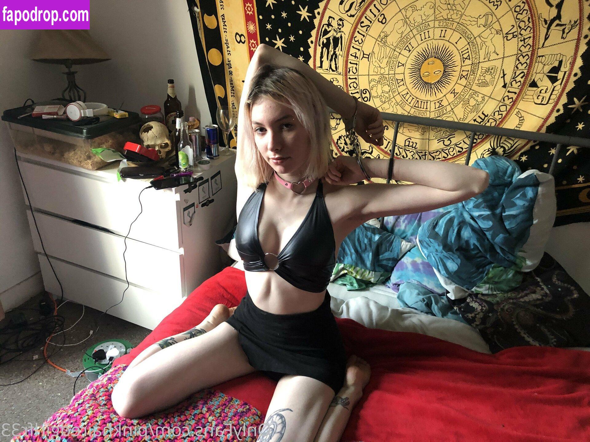 pinkhairedgirl / pinkhairedunicorn leak of nude photo #0003 from OnlyFans or Patreon