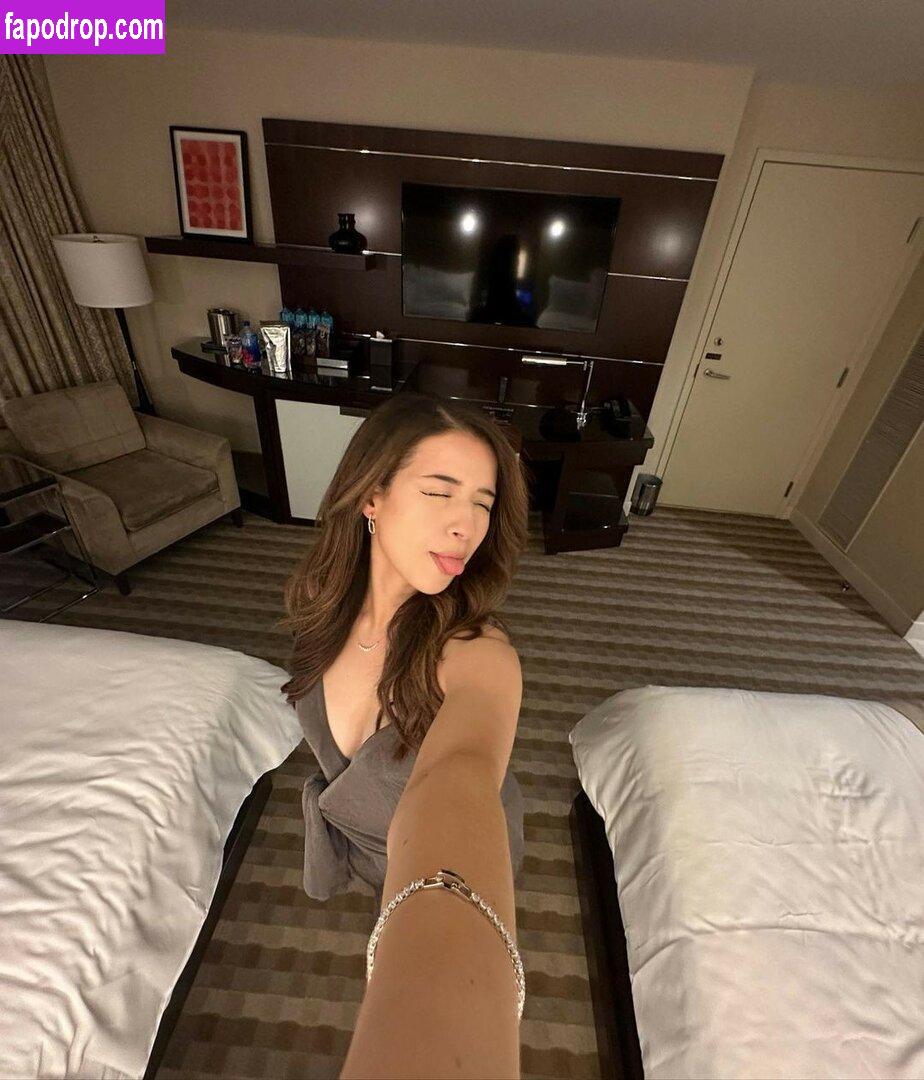 Pokimane / pokimanelol / pokinaneonlyfan leak of nude photo #0505 from OnlyFans or Patreon