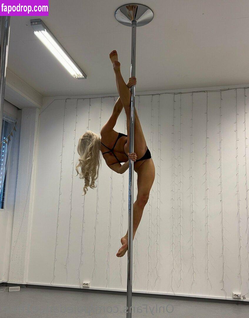 poledance1free / princesssparkles13 leak of nude photo #0004 from OnlyFans or Patreon