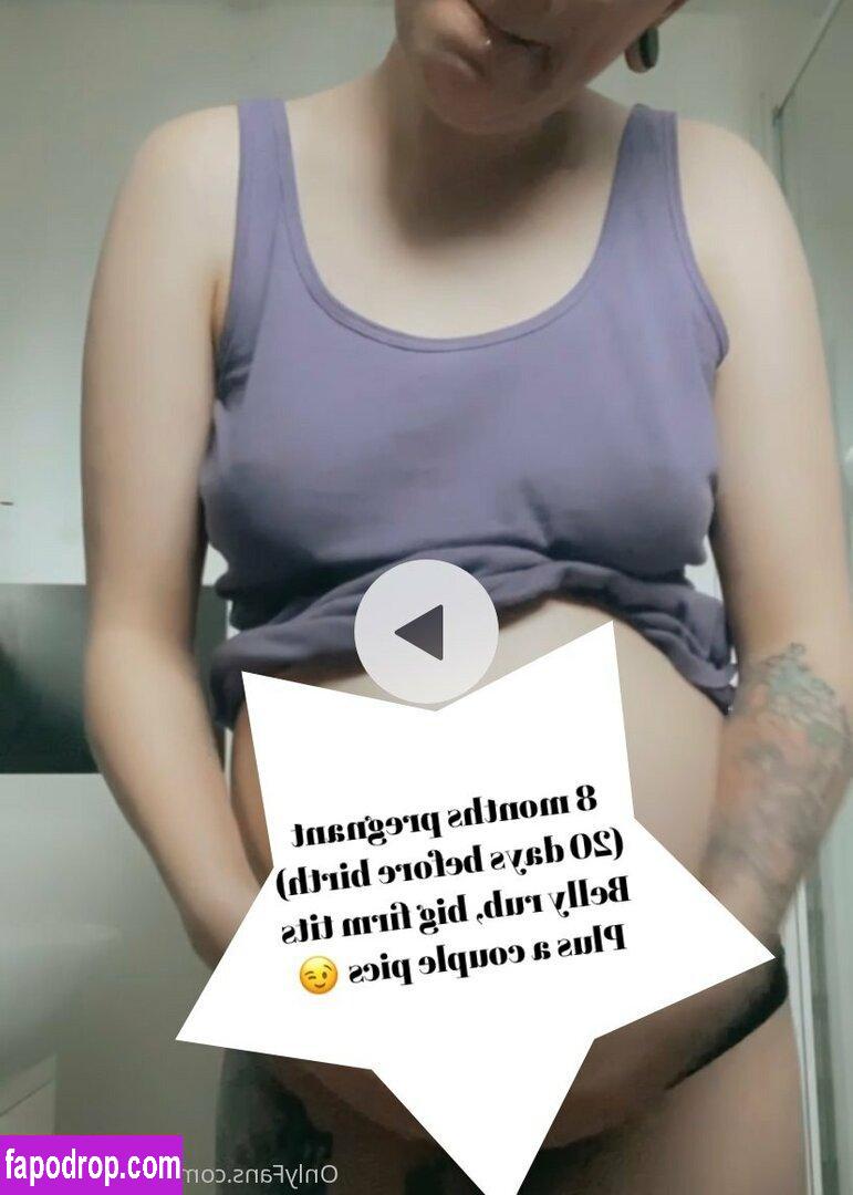 pregnant2020 /  leak of nude photo #0005 from OnlyFans or Patreon
