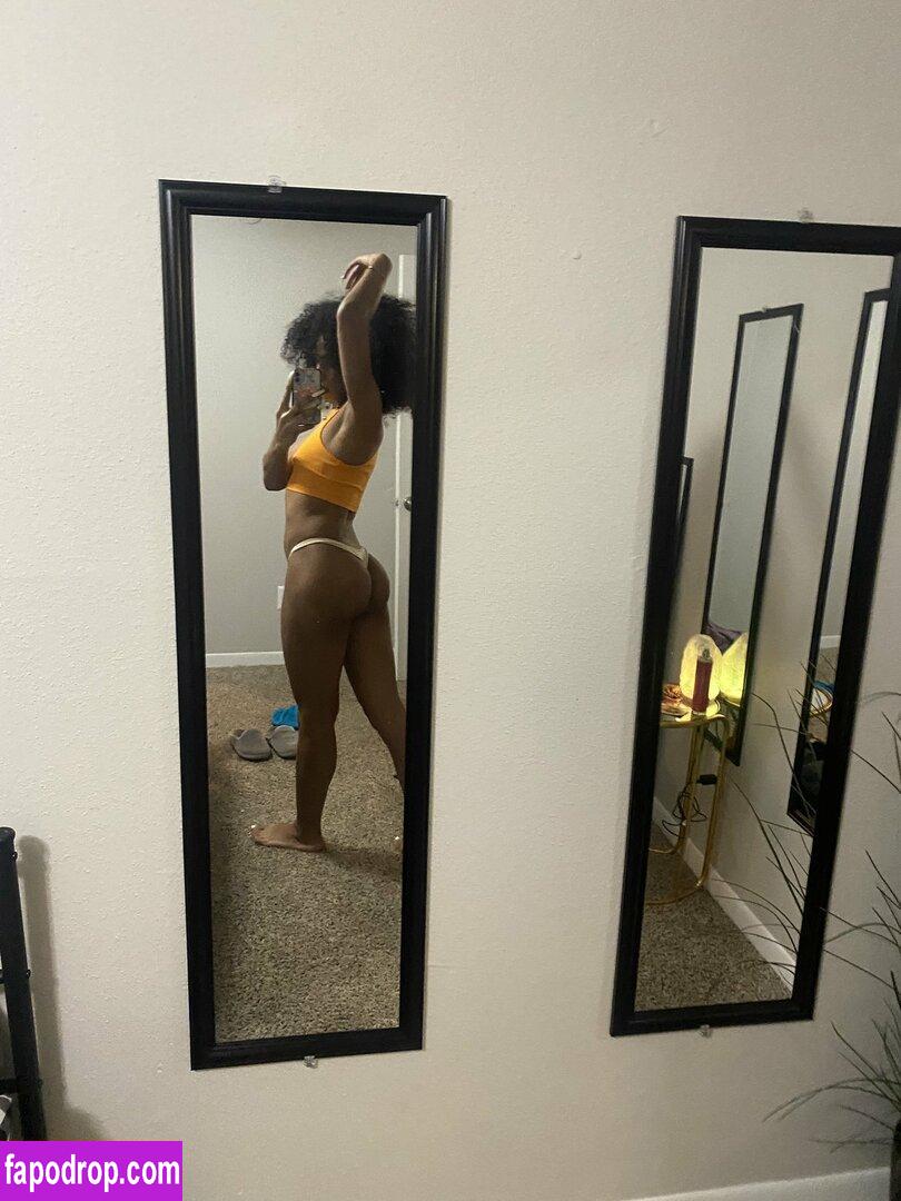 Pretiits / Mamiidanii / dantephantom / prettiits leak of nude photo #0006 from OnlyFans or Patreon