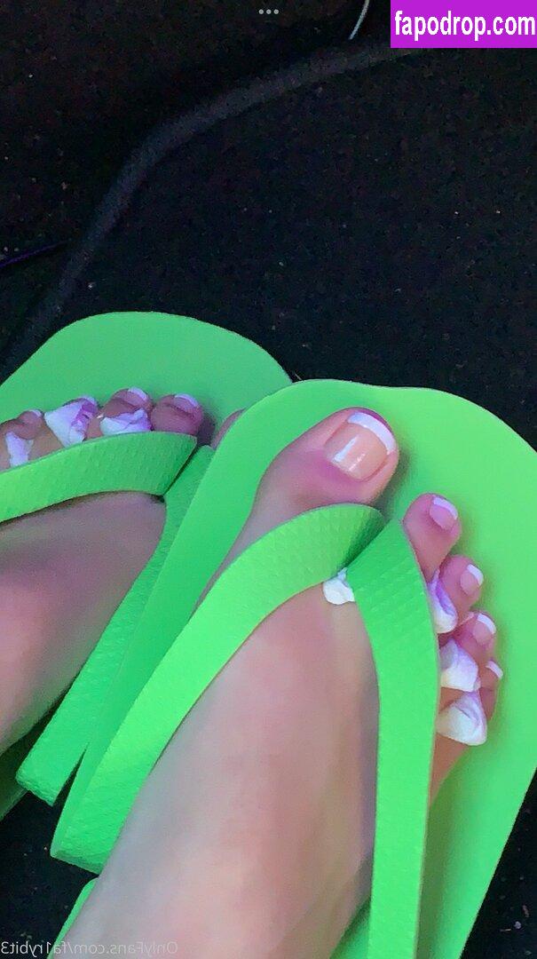 Pretty Feet / prettyfeet_of / prettytoes6969 leak of nude photo #0175 from OnlyFans or Patreon