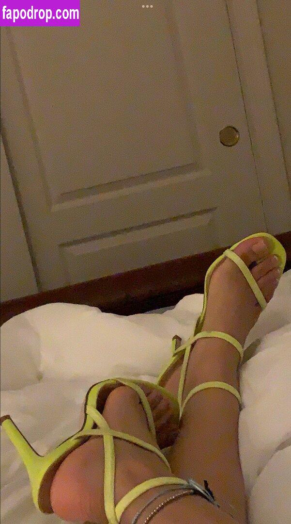 Pretty Feet / prettyfeet_of / prettytoes6969 leak of nude photo #0178 from OnlyFans or Patreon