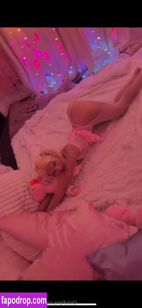Princess_Poppi / Poppidoux / daisywaifufree / princess_poppy_vt leak of nude photo #0057 from OnlyFans or Patreon