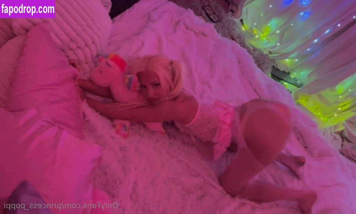 Princess_Poppi / Poppidoux / daisywaifufree / princess_poppy_vt leak of nude photo #0059 from OnlyFans or Patreon
