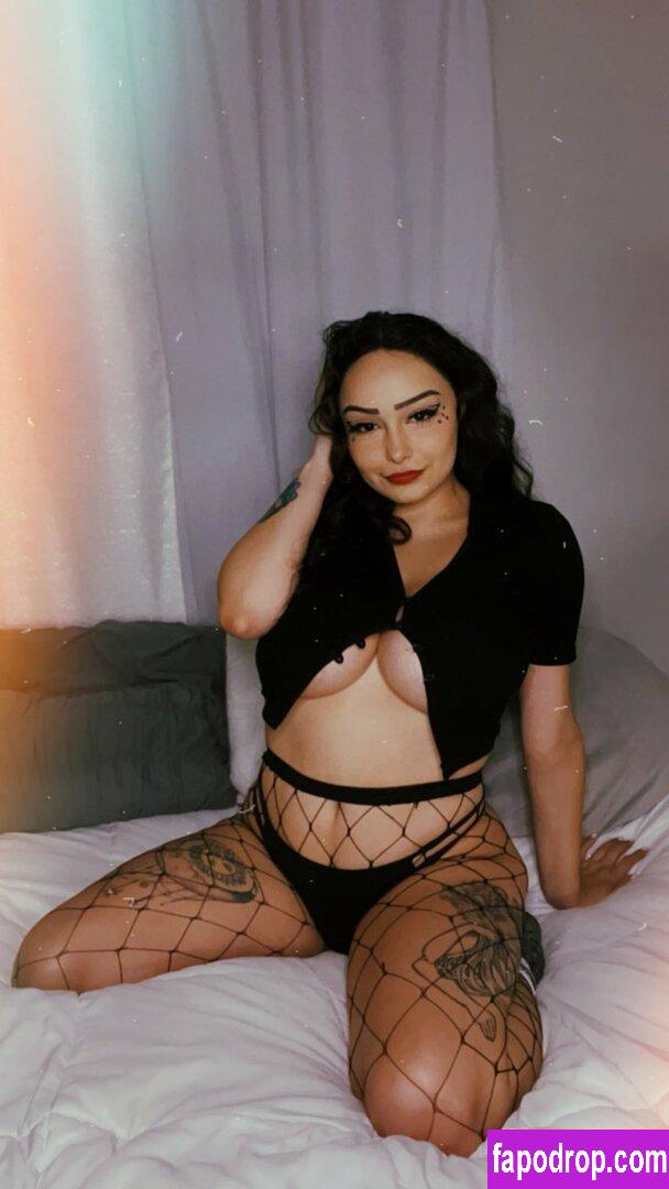 Promisingpearl / prettyprincesspearl / zoeitzelr leak of nude photo #0034 from OnlyFans or Patreon