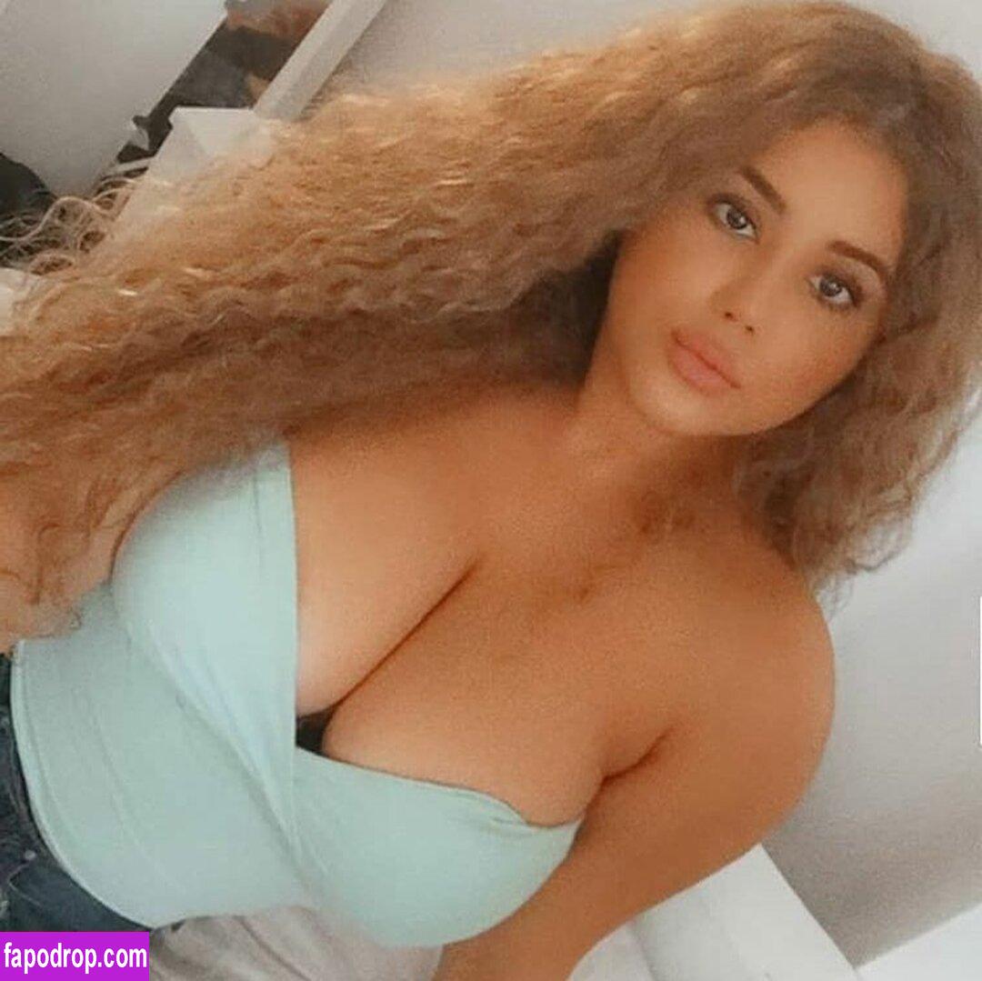 Queen Borashehu_ / borashehu_ leak of nude photo #0002 from OnlyFans or Patreon