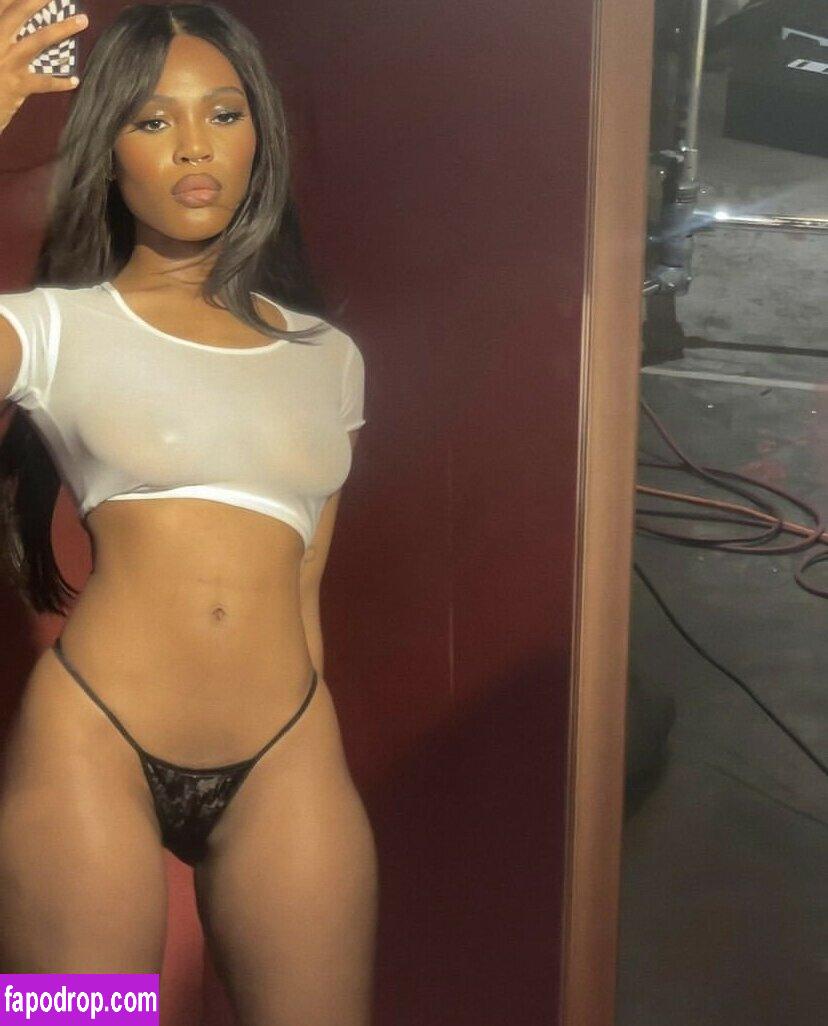 Quenlin Blackwell / quenblackwell / quensfurniturestore leak of nude photo #0113 from OnlyFans or Patreon