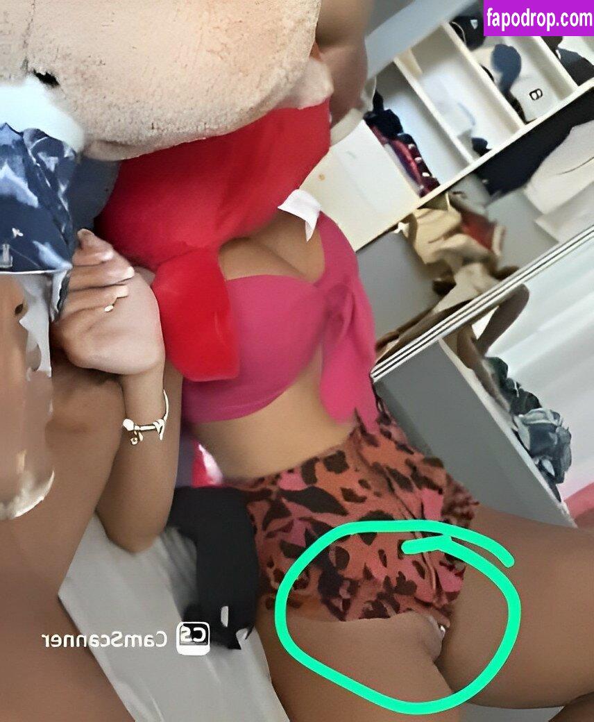 Rafaela Moreira / Rafaelaamoreira2 / rafaelaamoreiira.2 leak of nude photo #0001 from OnlyFans or Patreon