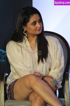 Rashami Desai photo #0007