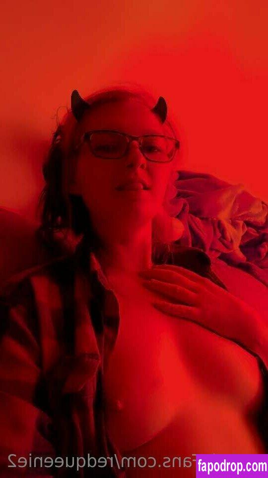 redqueenie2 / crvenqueenie leak of nude photo #0006 from OnlyFans or Patreon