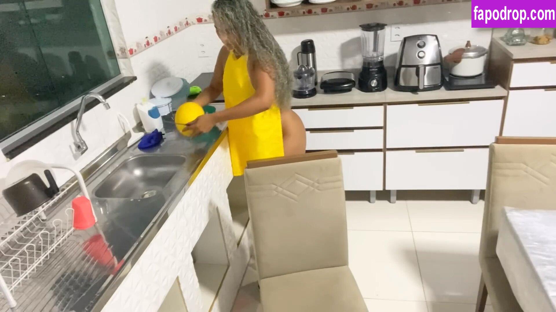 Renata Souza / Rezinha Youtuber / renataoficial1 leak of nude photo #0002 from OnlyFans or Patreon