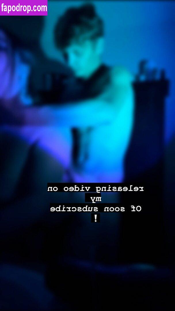 Rialovesyu / lul.rii / rialovesyou leak of nude photo #0019 from OnlyFans or Patreon