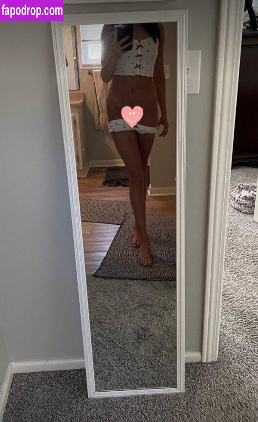 rileyperry02 /  leak of nude photo #0020 from OnlyFans or Patreon