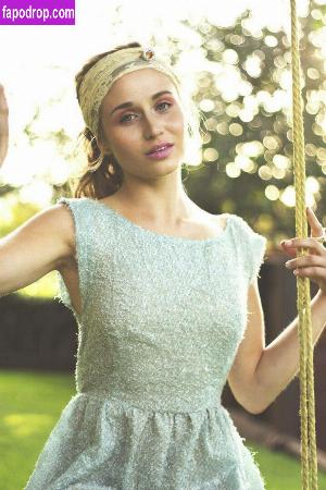 Rita Volk photo #0004