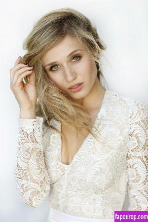 Rita Volk photo #0020